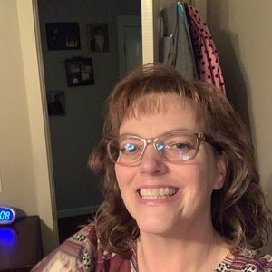 Meet your Posher, Lori